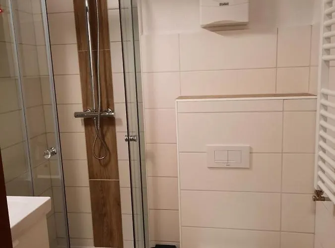 Schneeweisschen An Der Therme * Altenau